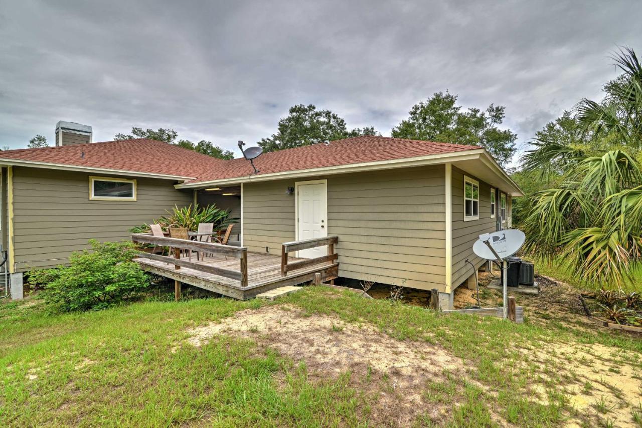 Crystal River Cottage On 1 Acre With Deck And Porch! Yankeetown Exterior foto